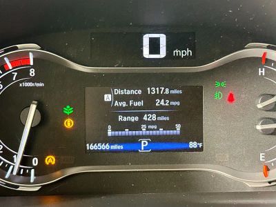 2016 Honda Pilot — photo 11 view