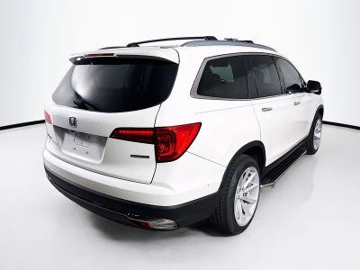 2016 Honda Pilot — photo 31 view