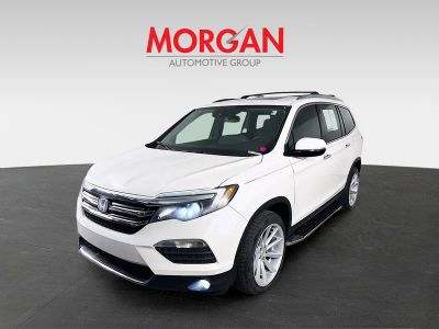 2016 Honda Pilot — interior view