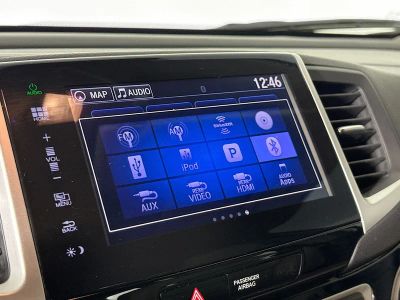 2016 Honda Pilot — photo 14 view