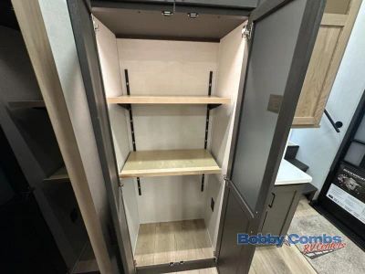 2026 Forest River RV Rockwood Signature - Photo 8