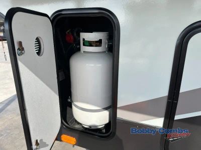 2026 Forest River RV Rockwood Signature - Photo 41