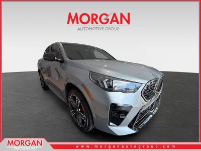 2026 BMW X2 xDrive28i in Skyscraper Grey Metallic — front three-quarter view