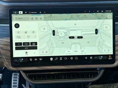 2023 Rivian R1S — photo 36 view
