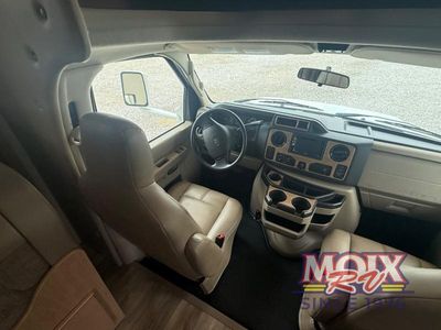 2018 Thor Motor Coach Four Winds - Photo 12