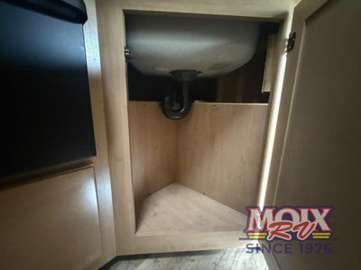 2018 Thor Motor Coach Four Winds - Photo 19