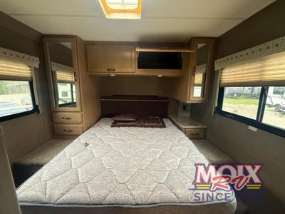 2018 Thor Motor Coach Four Winds - Photo 24