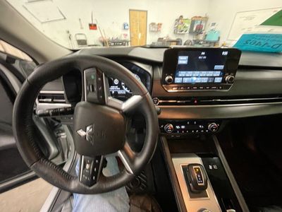 2023 Mitsubishi Outlander PHEV - Photo 14