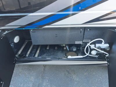 2022 Thor Motor Coach OMNI — photo 28 view