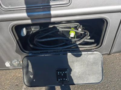 2022 Thor Motor Coach OMNI — photo 30 view