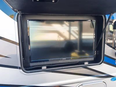 2022 Thor Motor Coach OMNI — photo 23 view