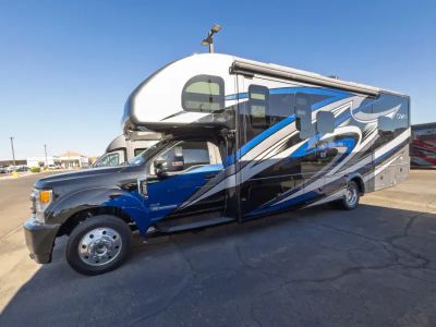 2022 Thor Motor Coach OMNI — photo 25 view