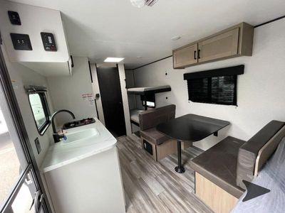 2026 Jayco Jay Flight SLX - Photo 8