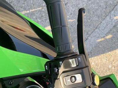 2026 Kawasaki Ninja ZX-6R - Photo 13