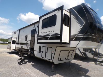 2026 Keystone Montana High Country — side profile view