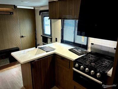 2025 Forest River Salem Cruise Lite — photo 9 view