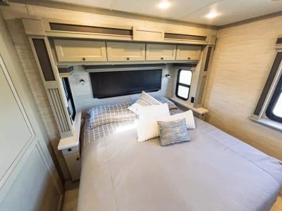 2026 Tiffin ALLEGRO BAY — photo 19 view