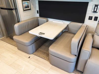 2026 Tiffin ALLEGRO BAY — photo 9 view