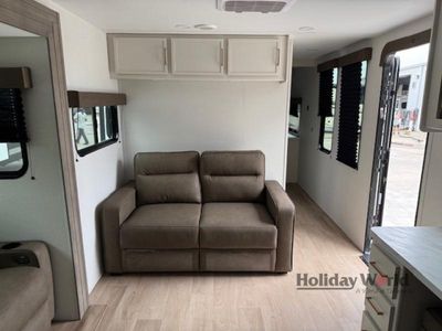 2026 Grand Design Transcend - Photo 13