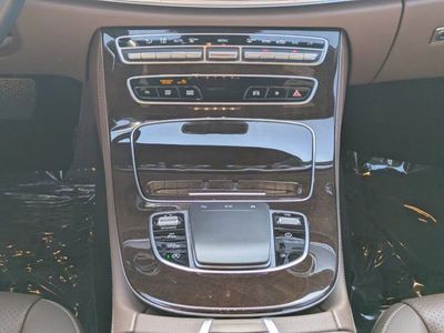 2022 Mercedes-Benz E-Class - Photo 16