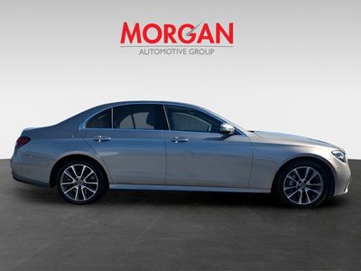 2022 Mercedes-Benz E-Class - Photo 2