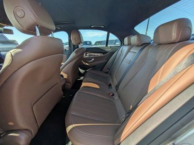 2022 Mercedes-Benz E-Class - Photo 11