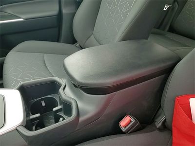 2025 Toyota RAV4 - Photo 20