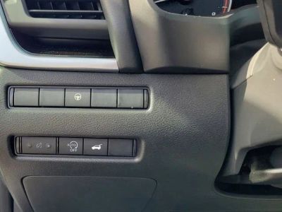 2026 Nissan Rogue — photo 10 view
