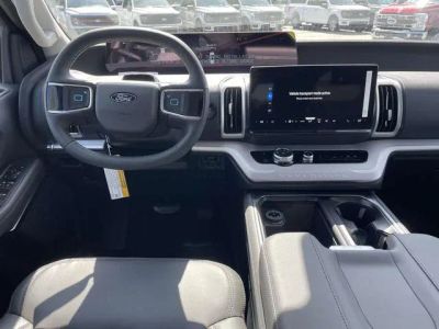 2026 Ford Expedition - Photo 10