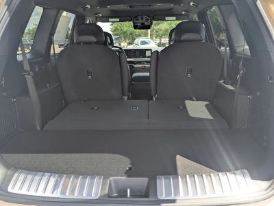 2027 Kia Telluride Hybrid — photo 14 view