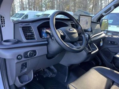 2026 Ford Transit-350 - Photo 5