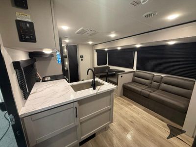 2026 Jayco Jay Feather SL - Photo 13