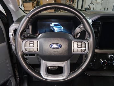 2025 Ford F-150 - Photo 12