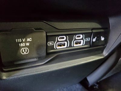 2025 Jeep Grand Cherokee — photo 13 view