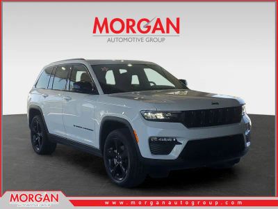 2025 Jeep Grand Cherokee Limited in Bright White Clearcoat — front three-quarter view