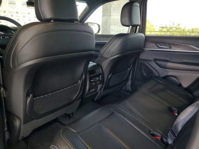 2025 Jeep Grand Cherokee — photo 10 view