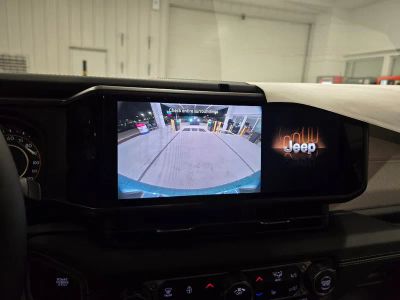 2026 Jeep Wrangler — photo 21 view
