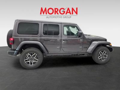 2026 Jeep Wrangler — photo 7 view