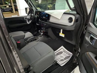 2026 Jeep Wrangler — photo 28 view