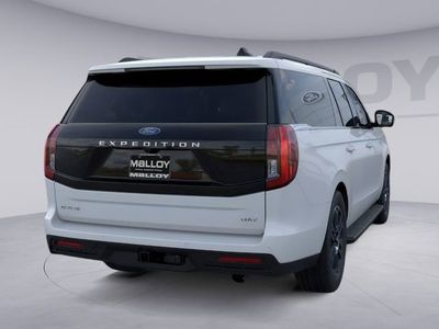 2026 Ford Expedition Max — photo 10 view