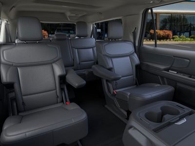 2026 Ford Expedition Max — photo 32 view