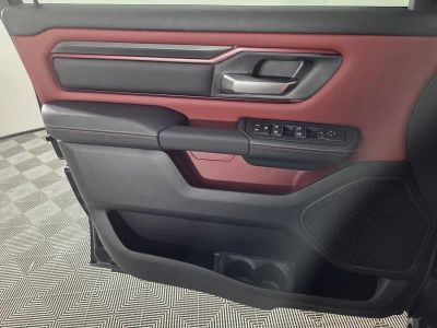 2026 Ram 1500 — photo 17 view
