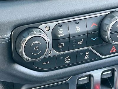 2026 Jeep Wrangler — photo 20 view