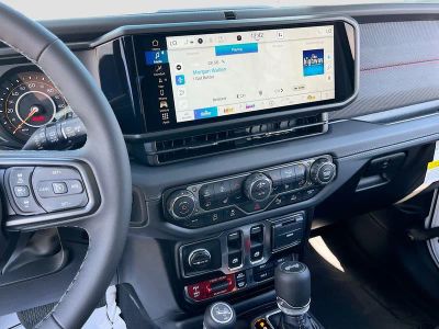 2026 Jeep Wrangler — photo 15 view