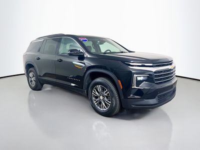 2025 Chevrolet Traverse - Photo 26