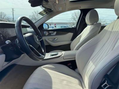 2023 Mercedes-Benz E-Class - Photo 4