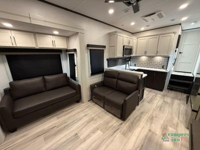 2026 Keystone RV Avalanche - Photo 12