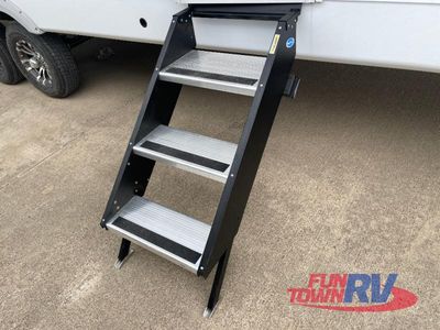 2026 Coachmen RV Freedom Express Select - Photo 9