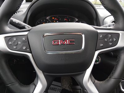 2024 GMC Terrain — photo 12 view