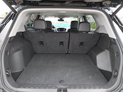 2024 GMC Terrain — photo 11 view